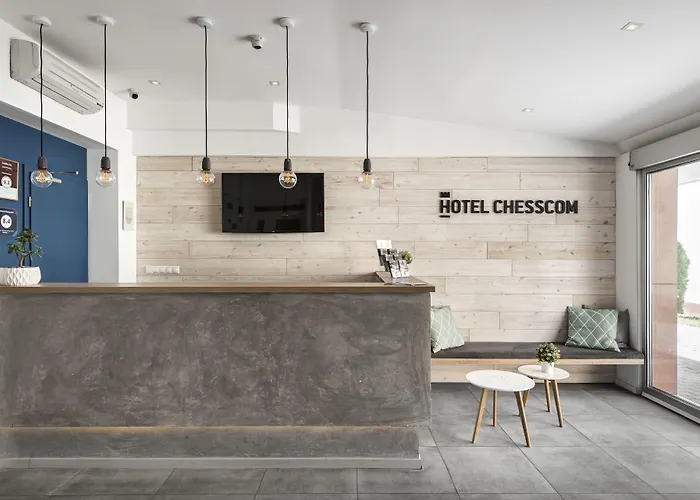 Chesscom Hotel